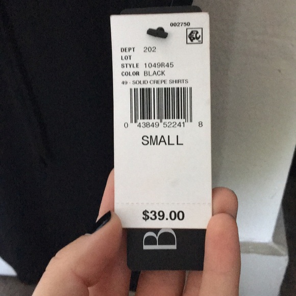 ❗️ LAST CHANCE ❗️ BCX Solid Black Crepe Shirt - Picture 4 of 4